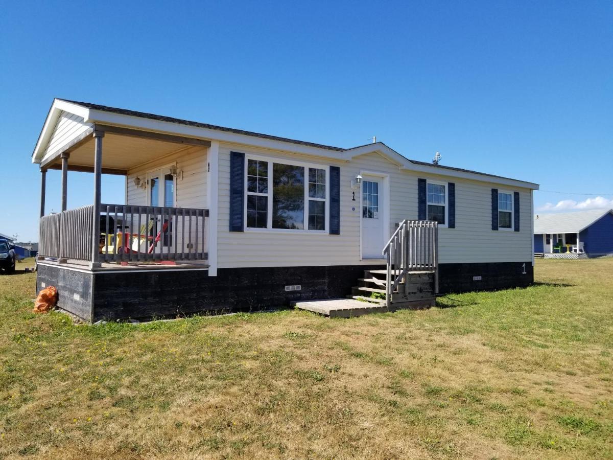 Blue Spruces Cottages Hampton Exterior foto