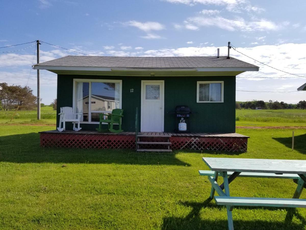 Blue Spruces Cottages Hampton Exterior foto